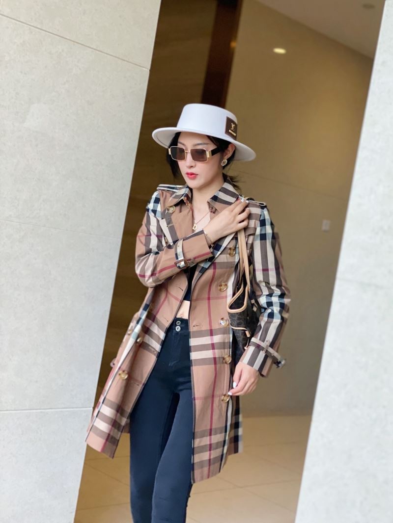 Burberry Outwear